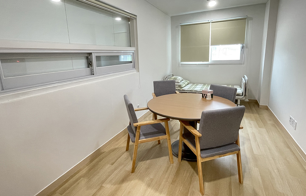 화성마더링요양원특별침실